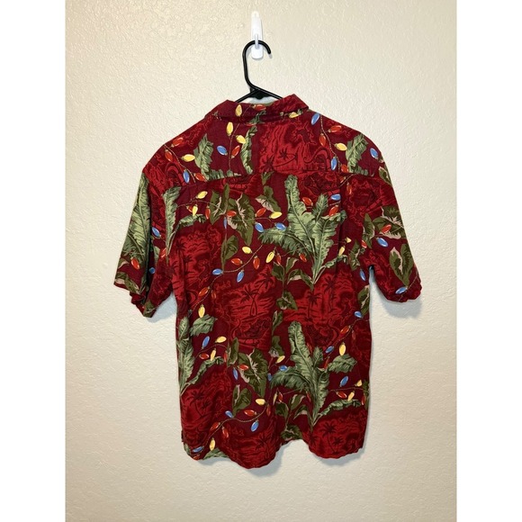 Windham Pointe Mens Christmas Hawaiian Shirt Holiday Lights Red Medium - Picture 2 of 3